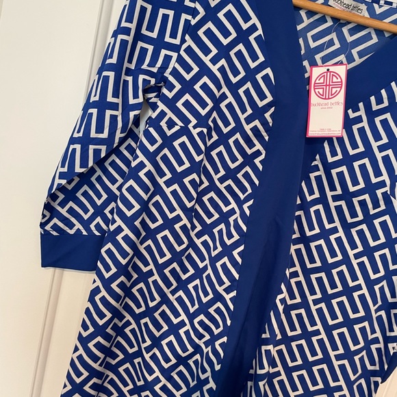 New Buckhead Bettie’s Coverup/Dress - size Med - Picture 2 of 4